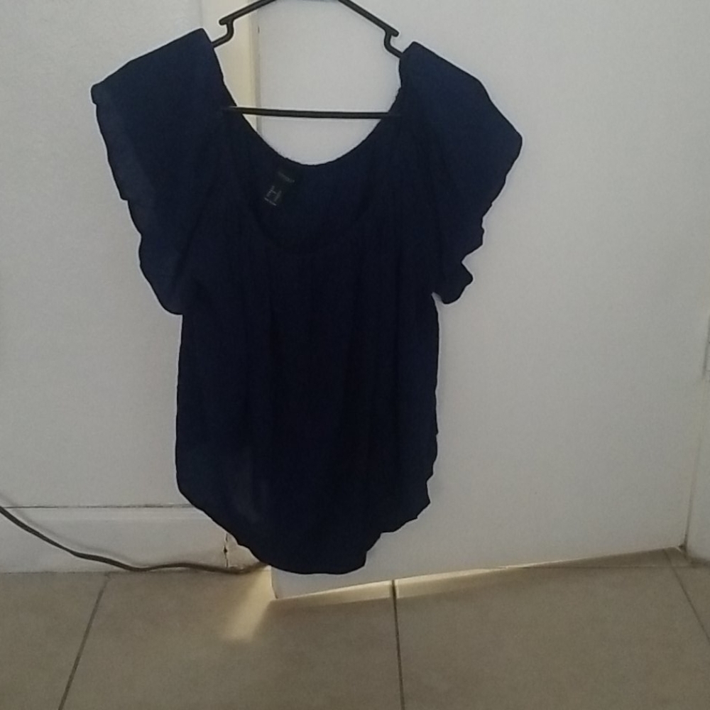 Blouse - Picture 3 of 3